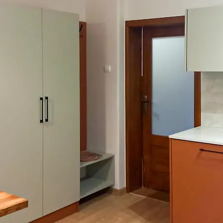 1 Bedroom Stunning In