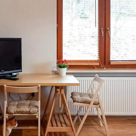 Appartement 1 Bedroom Stunning In