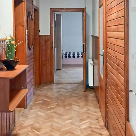 1 Bedroom Stunning In Appartement *